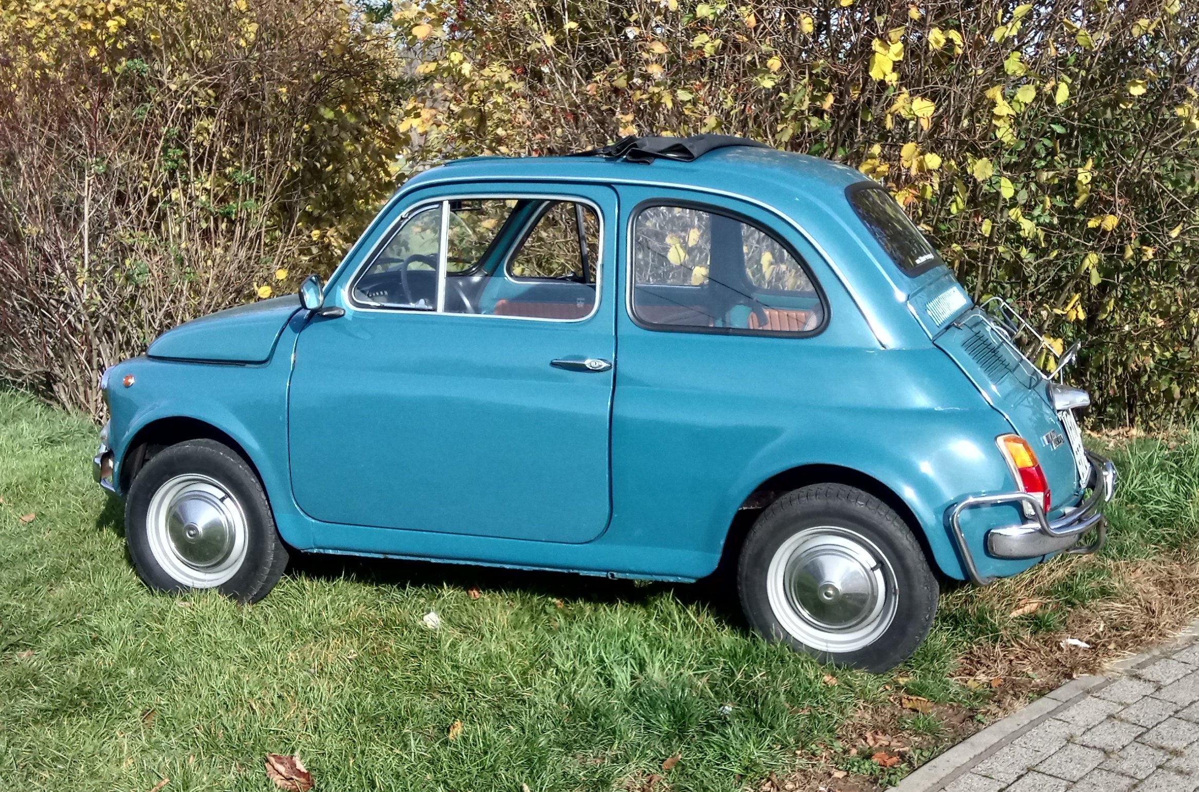 Fiat 500 Cinquecento mit Faltdach